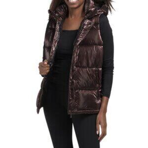 BCBGMAXAZRIA Raisin Hooded Placket Front Puffer Vest